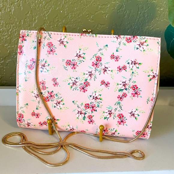 Urban Expressions Handbags - NWT Urban Expressions pink Floral Xbody